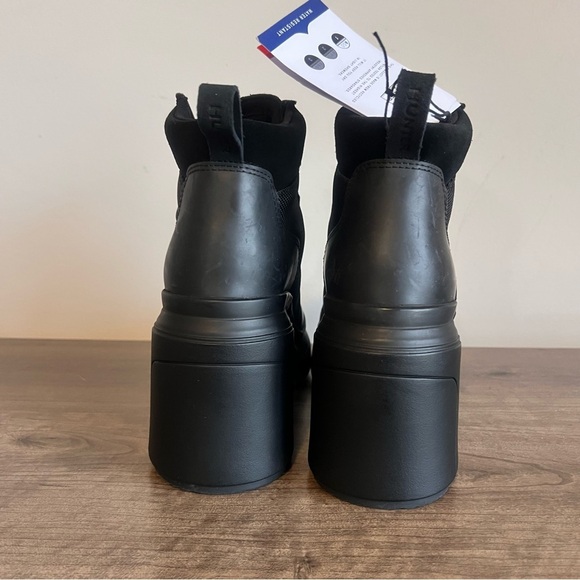 HUNTER Discoverer Women's Ankle Lace Up Heeled Boot Size 8 #664 - Picture 7 of 12